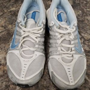 Preowned Womens Nike Reax Running Shoes Size 7
